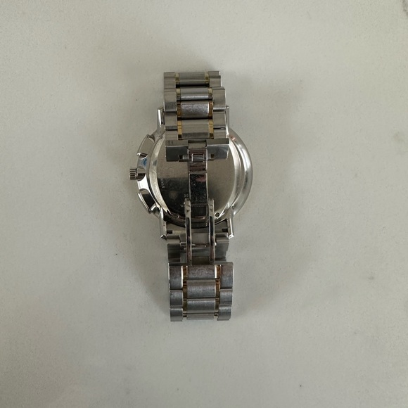 Movado two-tone watch unisex with box and tags - Picture 3 of 6